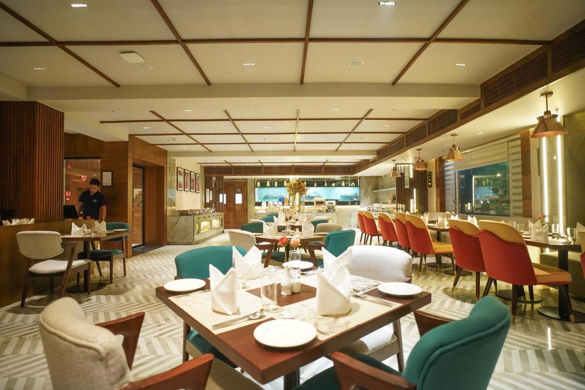 Ishaan Sarovar Portico Deoghar Dış mekan fotoğraf